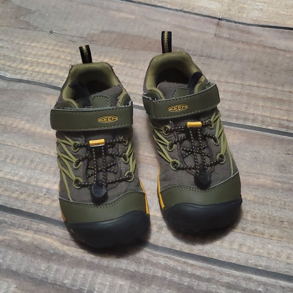 Keen Chandler CNX sneakers